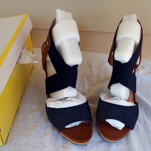 Liz Claiborne - Denim Heel - Size 8